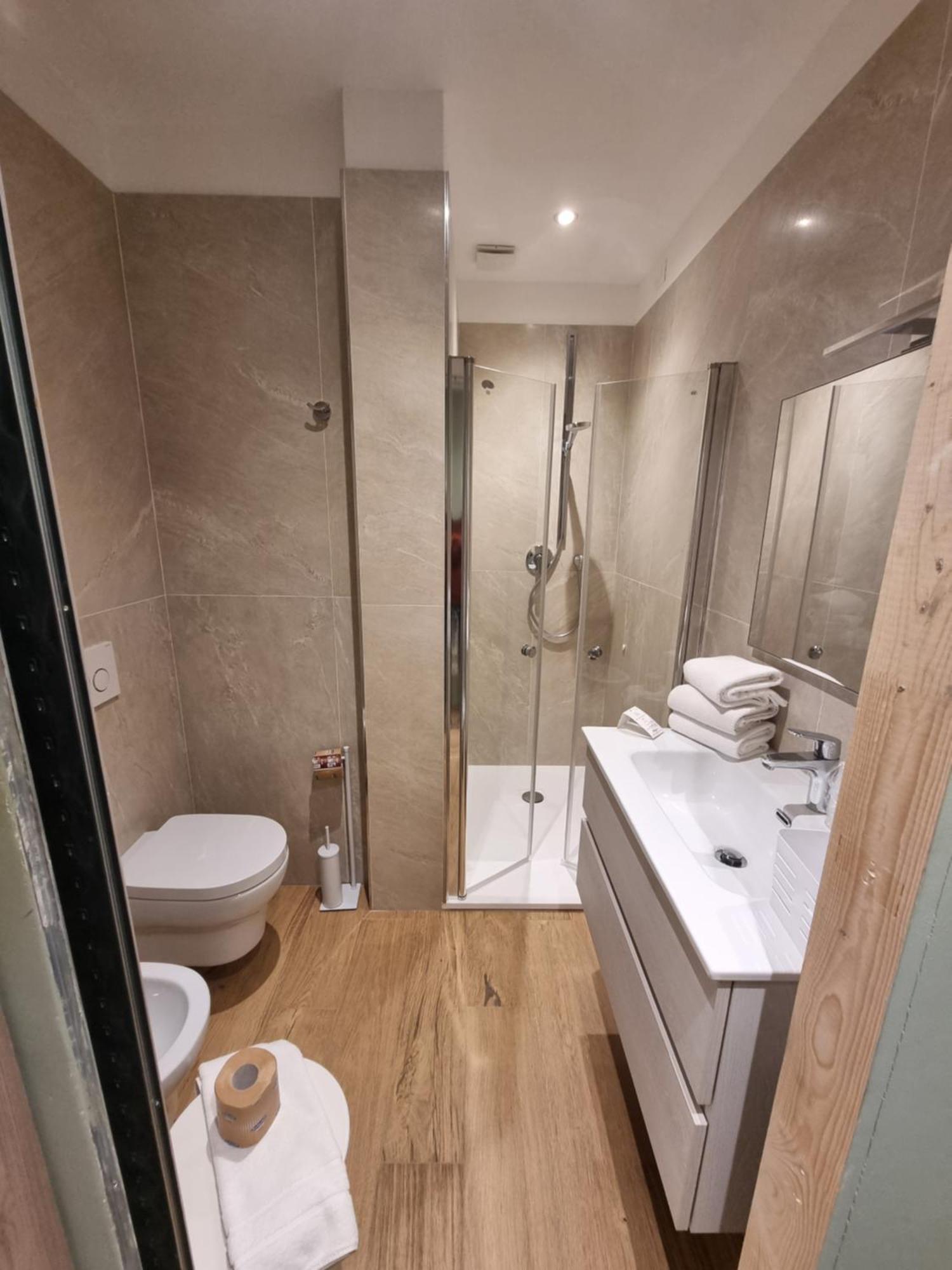 Hotel Calypso Ventimiglia Kültér fotó